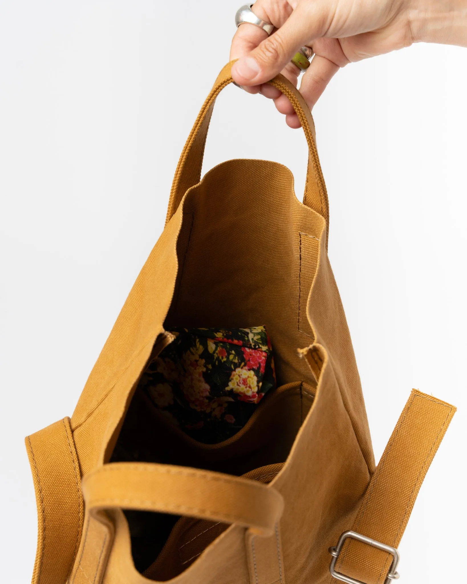 Amiacalva Washed Canvas 2 Way Messenger Bag S in Mustard