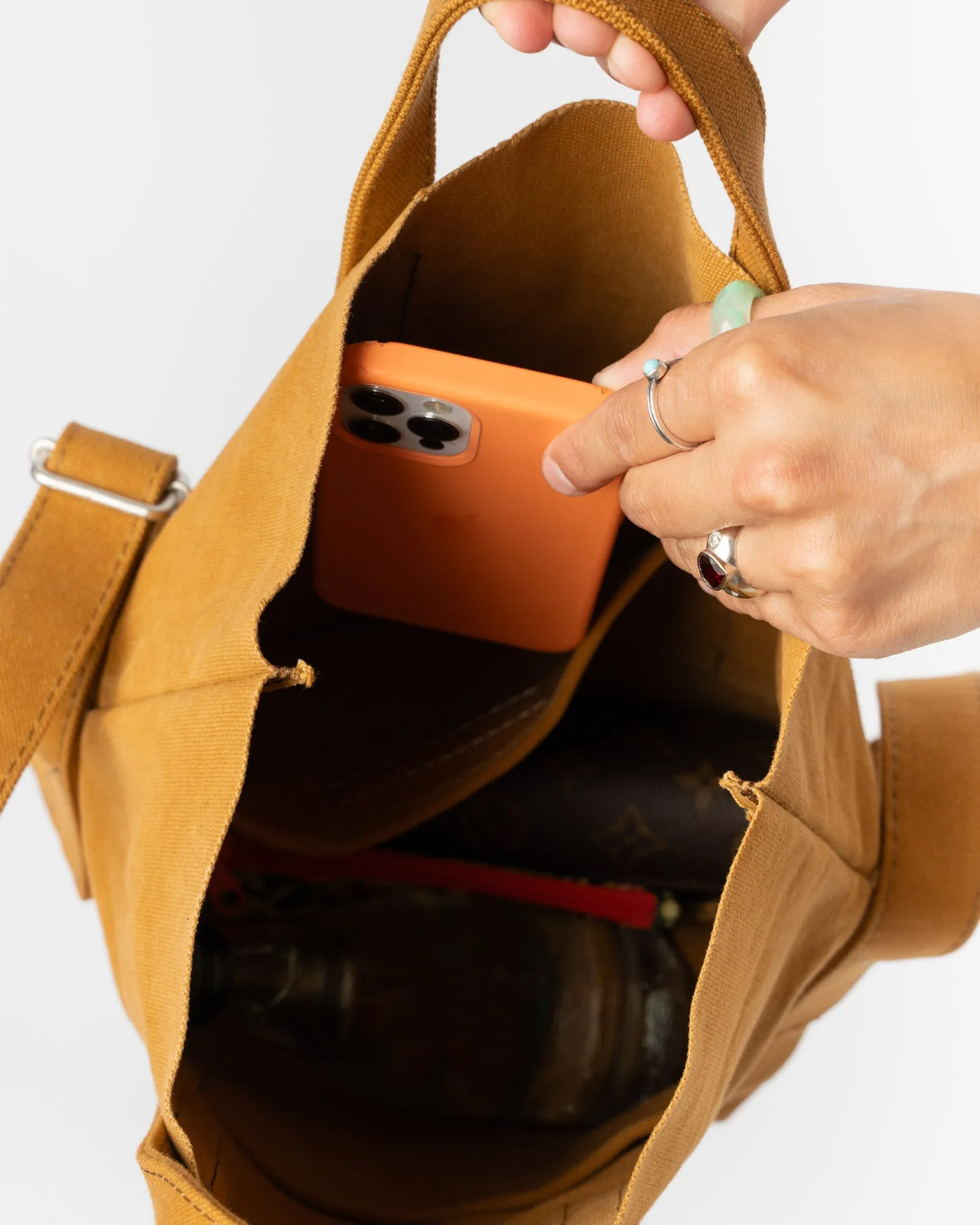 Amiacalva Washed Canvas 2 Way Messenger Bag S in Mustard