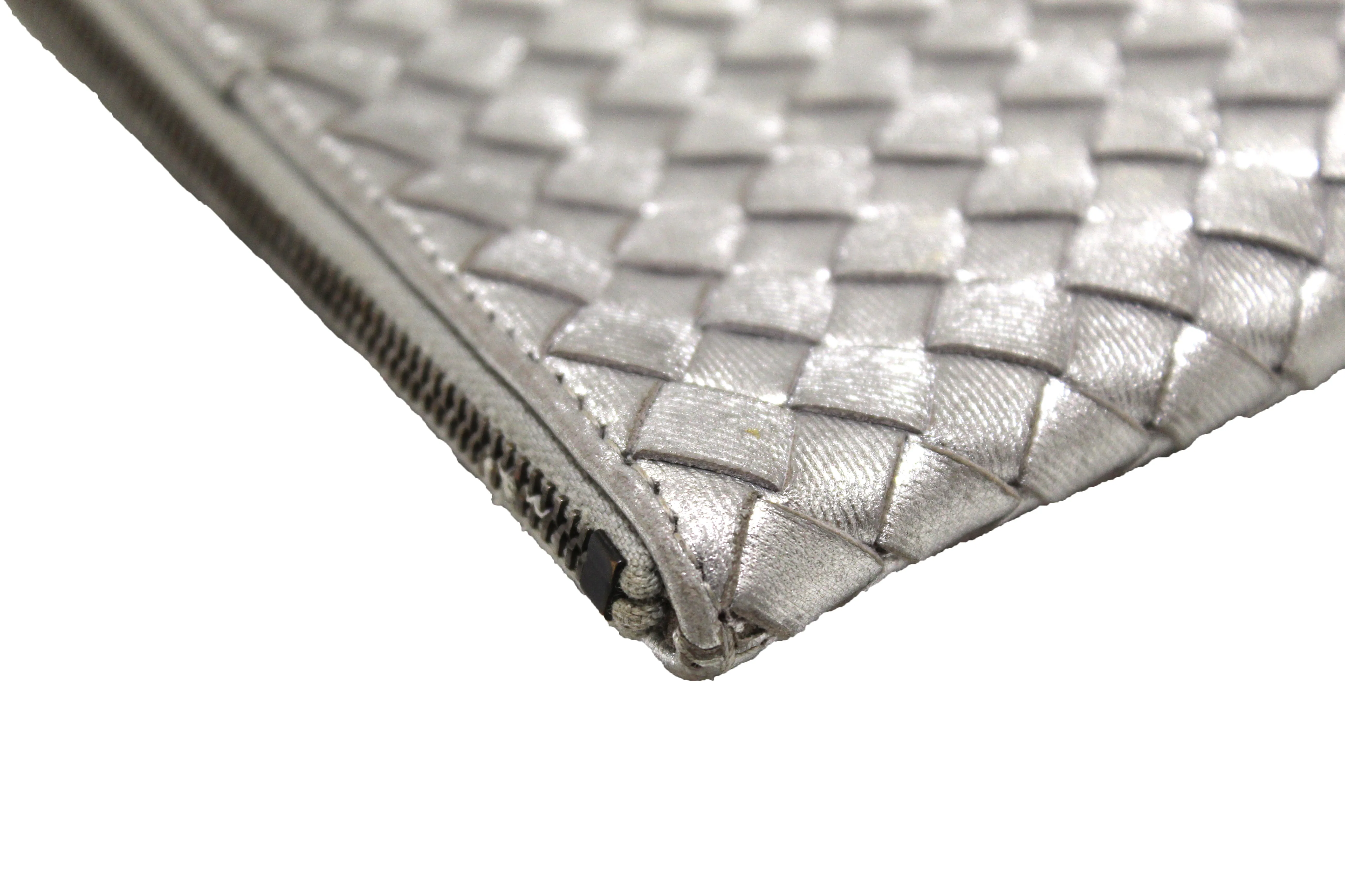 Authentic Bottega Veneta Intrecciato Woven Metallic Shiny Napa Pouch Bag