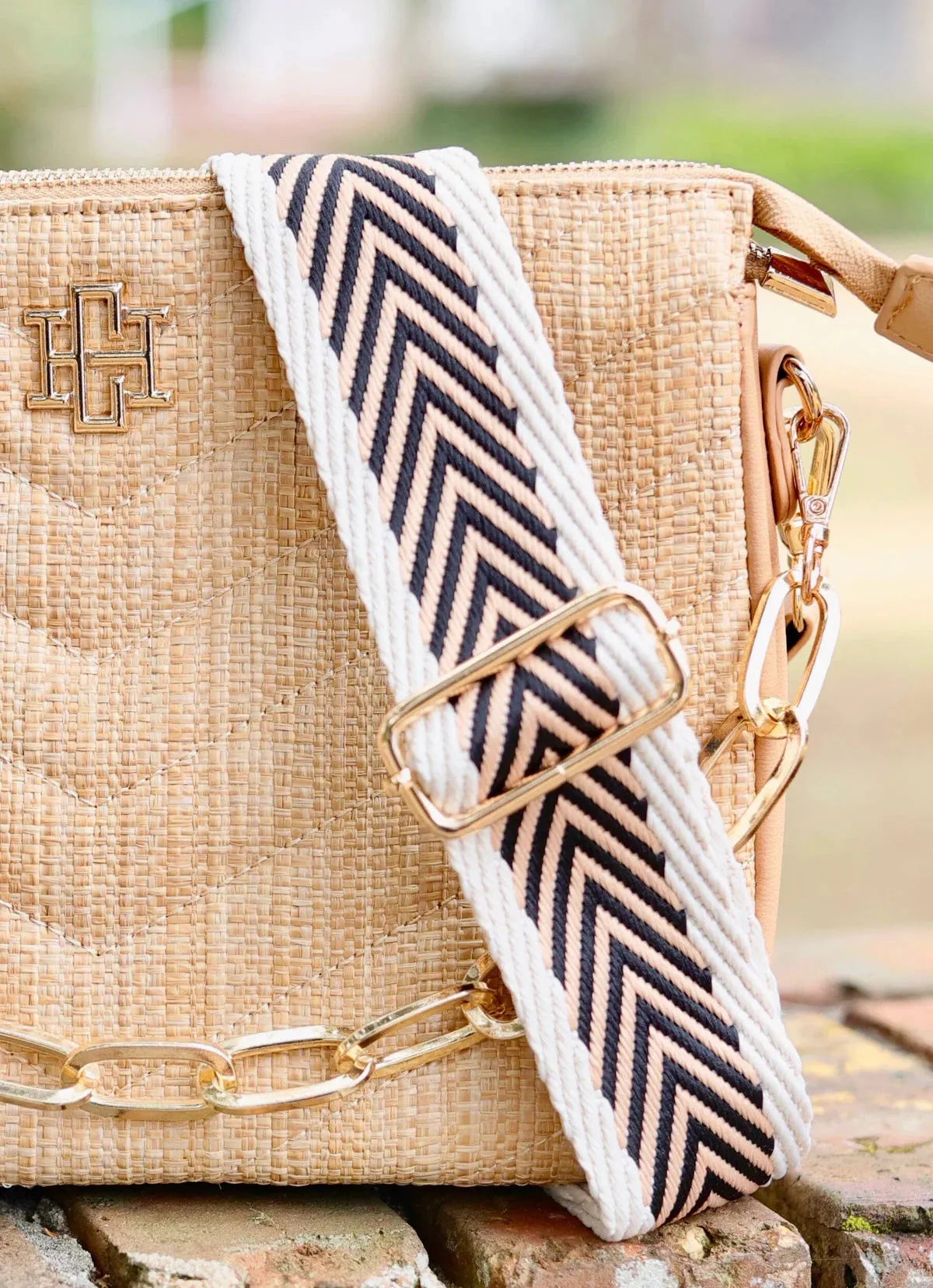 Caroline Hill Ariana Crossbody Natural