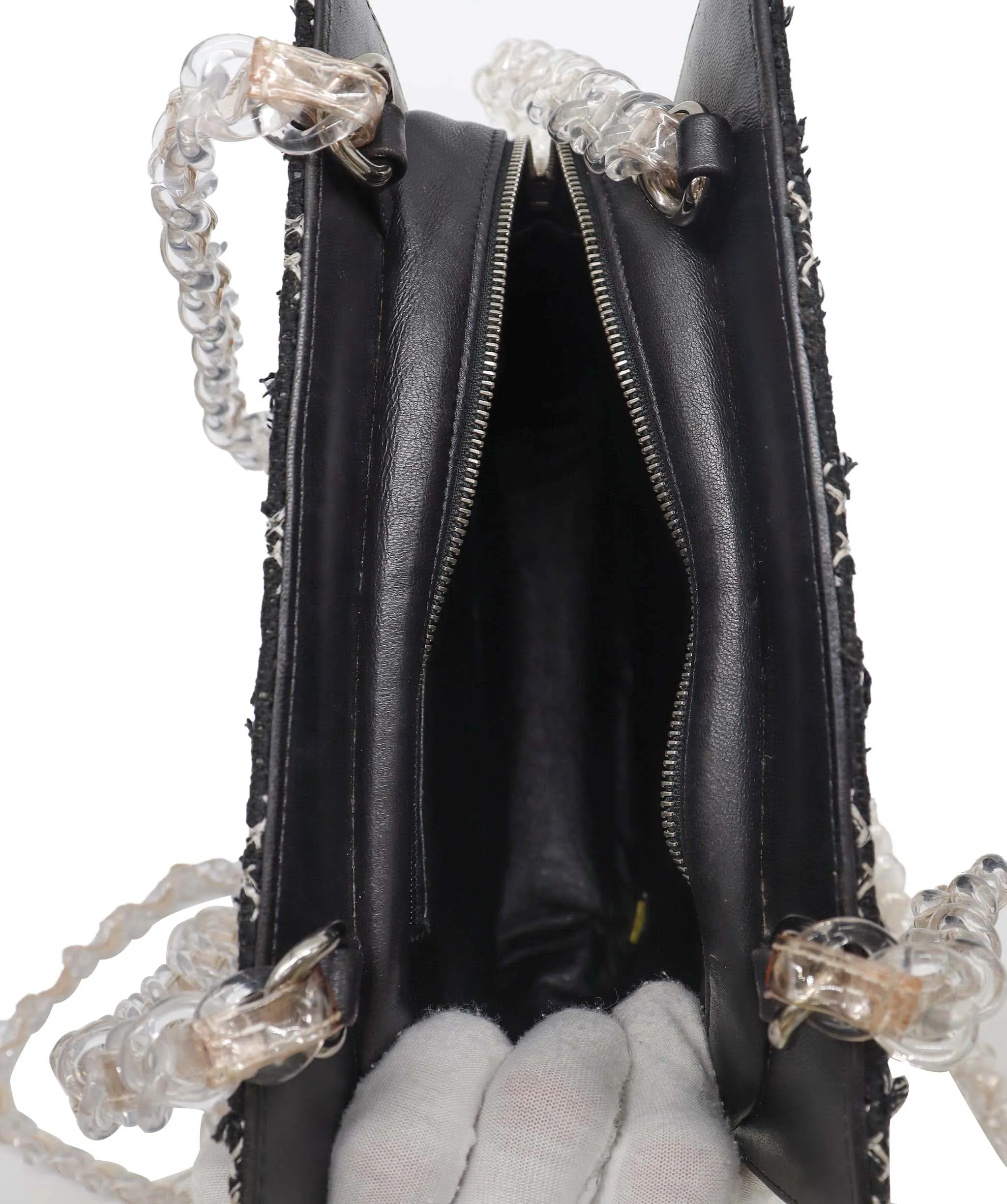 Chanel Clear Plastic Chain and Tweed Shoulder Bag Crossbody  - DXBS2703