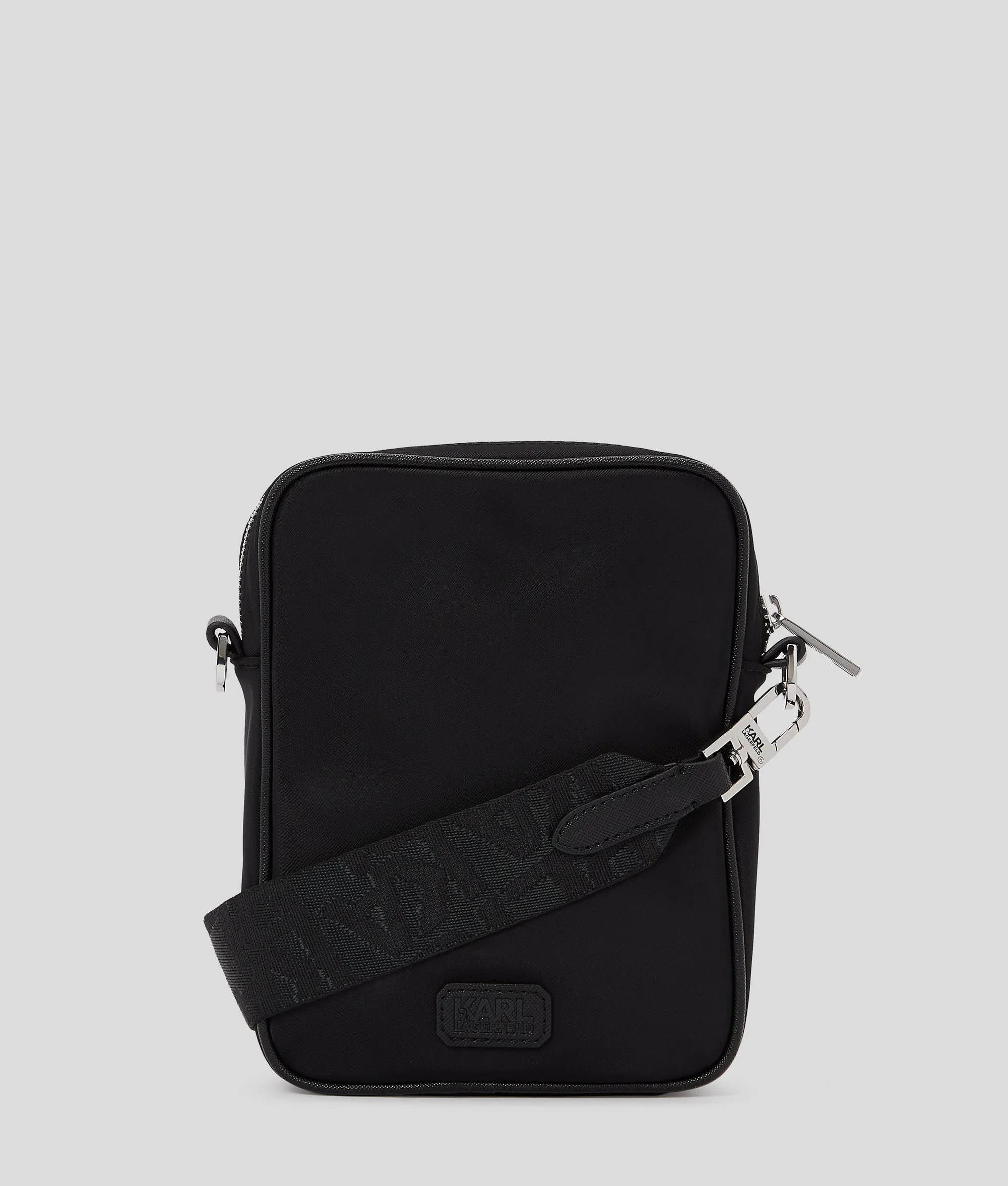 IKON NYLON SMALL MESSENGER