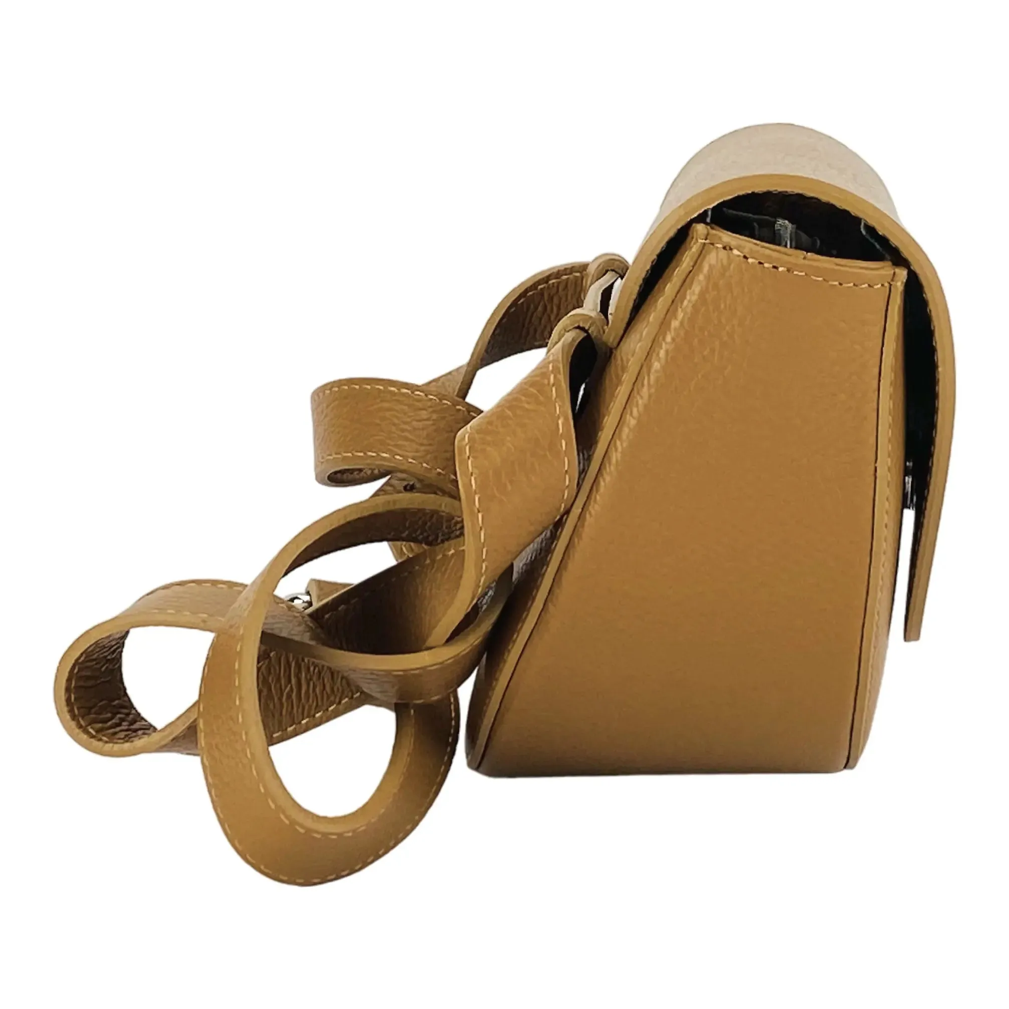 Italian Handcrafted Rounded Leather Crossbody Bag for Women - A Blend of Style and Functionality