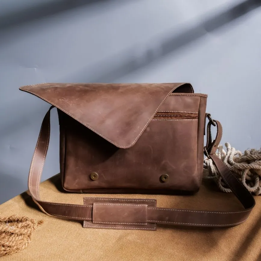 Jild Classic Satchel Vintage Leather Messenger Bag (Vintage Brown)