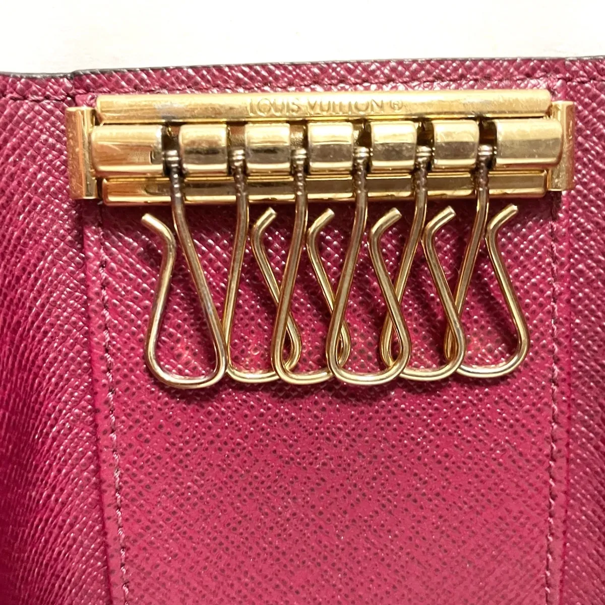 Louis Vuitton Multiclés  Canvas Wallet  ()