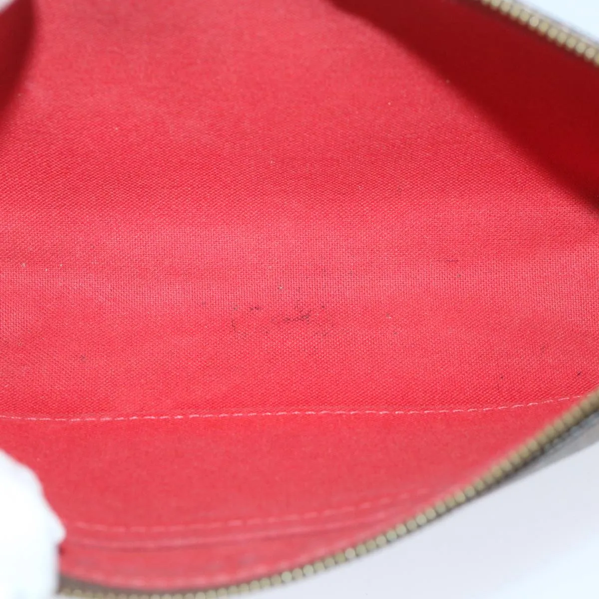 Louis Vuitton Pochette Accessoire  Canvas Shoulder Bag ()