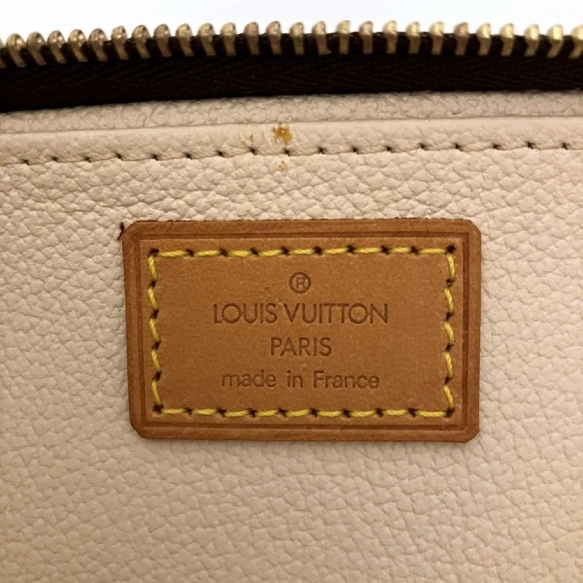 Louis Vuitton Trousse Brush Pm  Canvas Clutch Bag ()