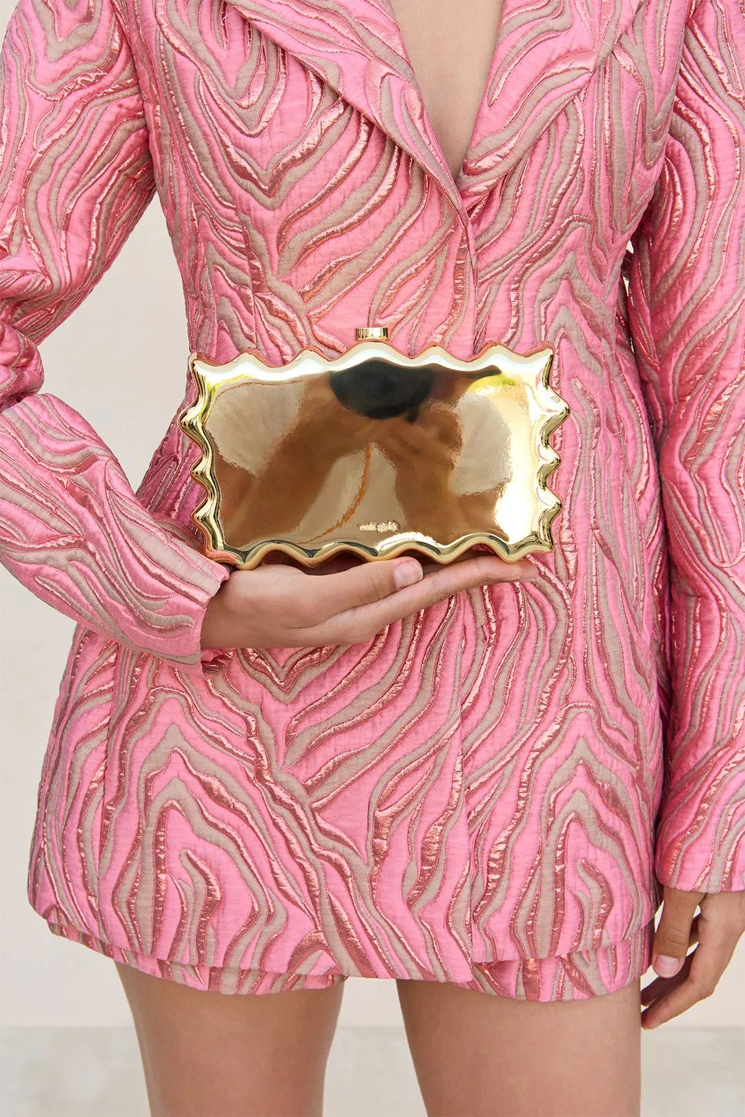PALOMA CLUTCH - SHINY GOLD