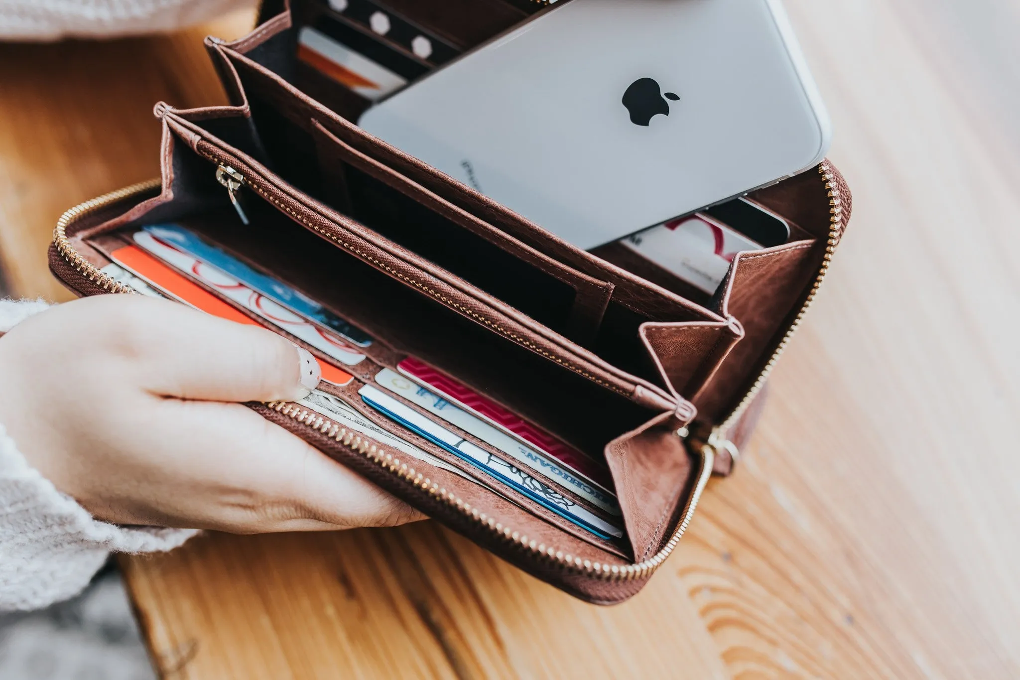 Phone Wallet - Caramel
