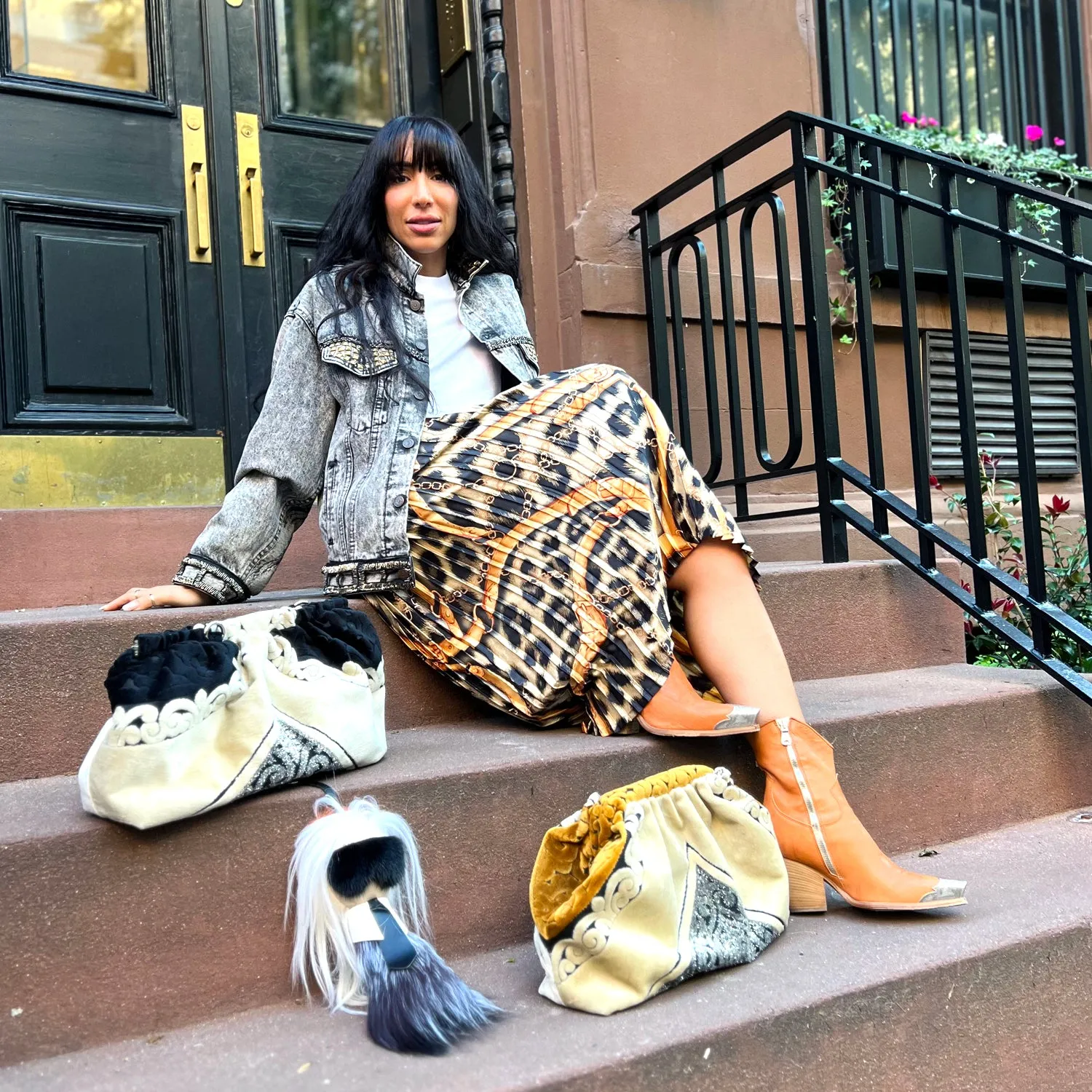 Pillow Clutch in Black & Beige Velvet