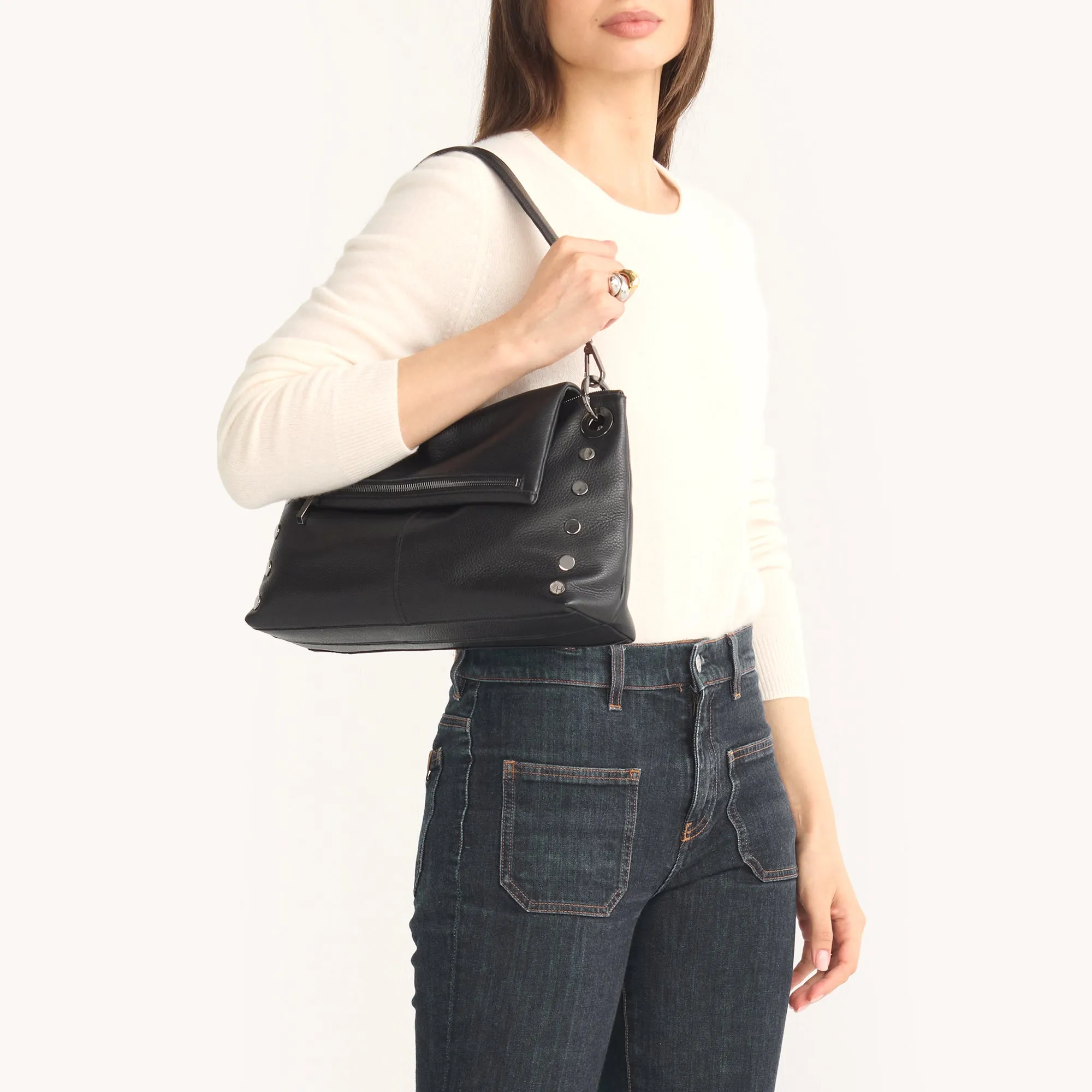 VIP Grand | Black/Gunmetal